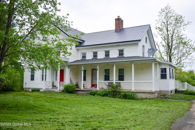 219 Oswegatchie Road, Fonda, NY 12068