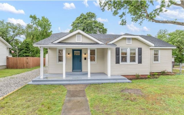 1006 Mayfield Ave, Chesapeake, VA 23324