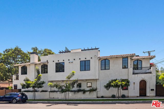 1203 N  Vista St, West Hollywood, CA 90046