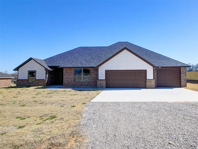 15957 Pecan Rd, McLoud, OK 74851