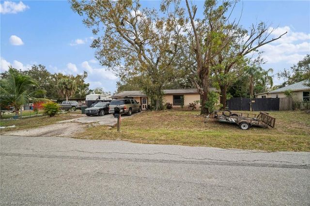352 Louise Ave, Fort Myers, FL 33905