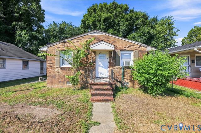 326 N  Old Church St, Petersburg, VA 23803