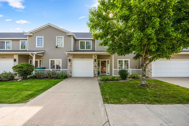 2103 NW Ashton Ln #2, Ankeny, IA 50023