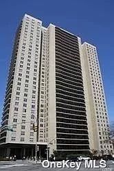 110-11 Queens Blvd #25J, Forest Hills, NY 11375