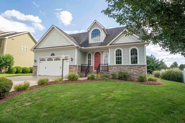 102 S  Harwich Cir, Morgantown, WV 26508