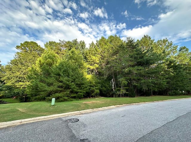 331 Hidden Creek Cir, Spartanburg, SC 29306