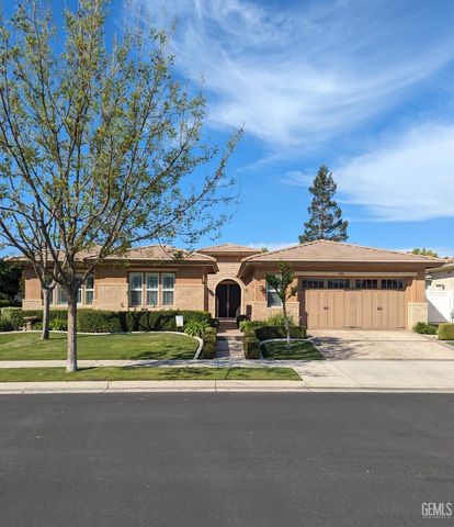 12114 Upper Waterford Dr, Bakersfield, CA 93312