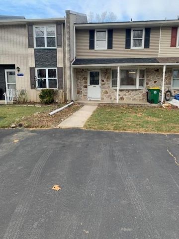 1943 Aster Rd, Macungie, PA 18062