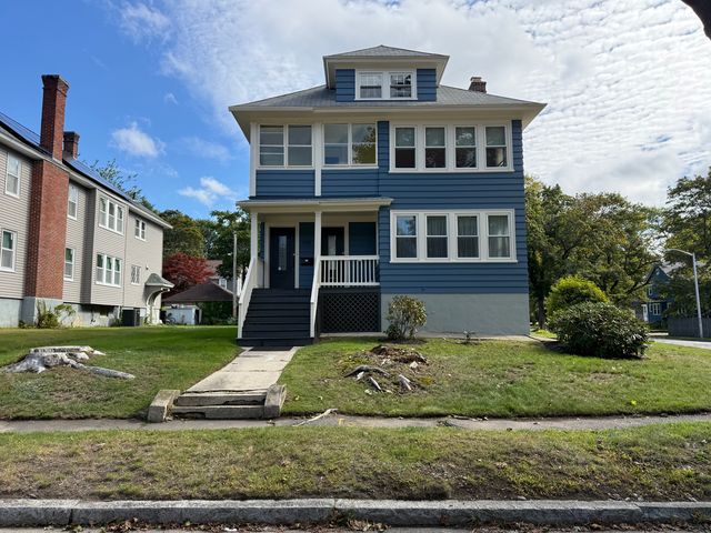 398 Lovell St #2, Worcester, MA 01602