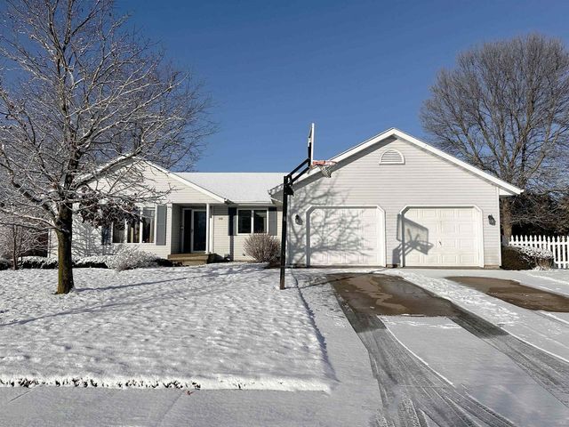 200 South LINDEN AVENUE, Marshfield, WI 54449