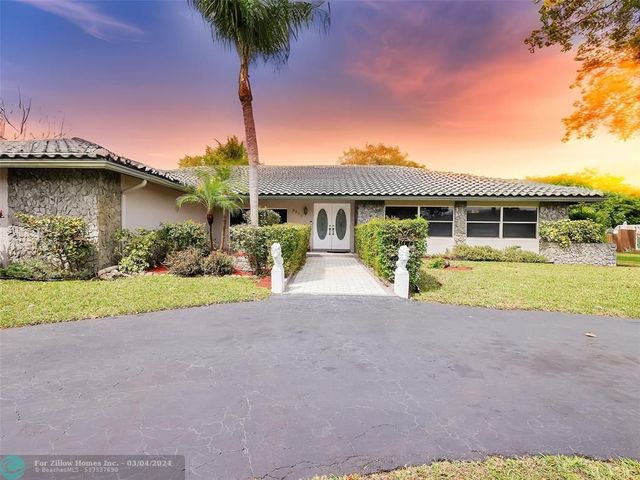 2960 NW 106th Ave, Coral Springs, FL 33065
