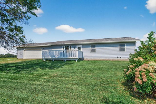 2027 40th Ave, Osceola, WI 54020