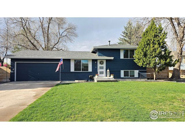 712 Wagonwheel Dr, Fort Collins, CO 80526