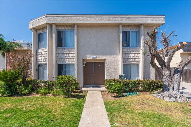 7831 Shaffer Cir, Huntington Beach, CA 92648