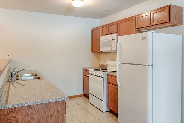2915 26th St   W #2921-404, Williston, ND 58801