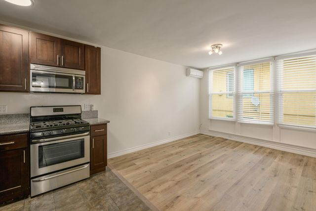 6871 Franklin Ave  #210, Los Angeles, CA 90028