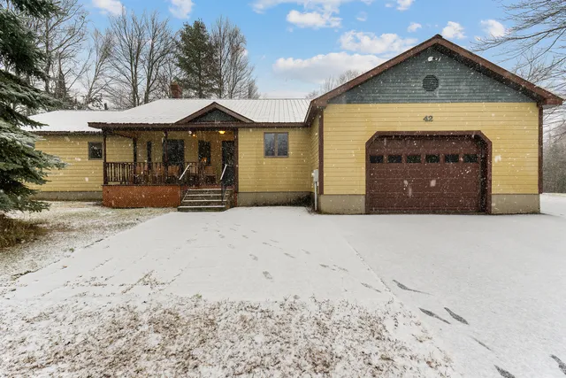 42 Sargent Avenue, Eustis, ME 04936