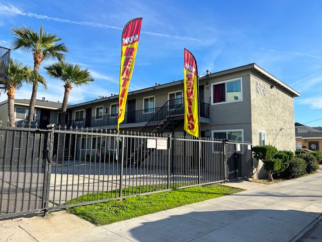 1386 Martin Luther King Jr Ave  #1, Long Beach, CA 90813