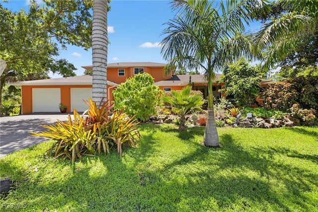 3481 Myers Ln, Saint James City, FL 33956