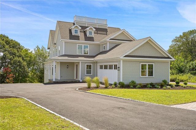 15 Damia Dr, Danbury, CT 06811