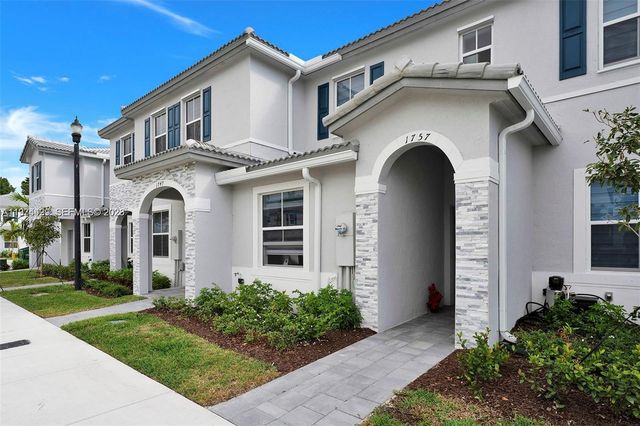1757 SE 26th Ter, Homestead, FL 33035