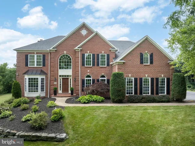 125 Holly Ridge Dr, State College, PA 16801