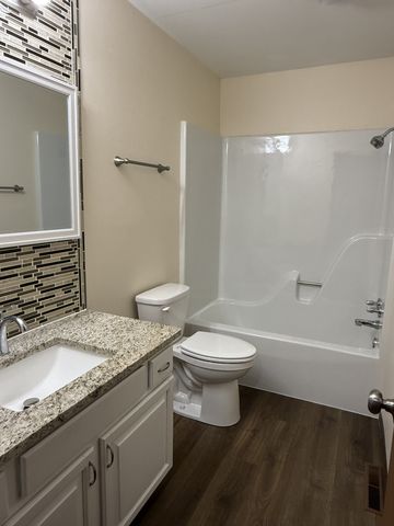 2600 Adams St #3, Great Bend, KS 67530