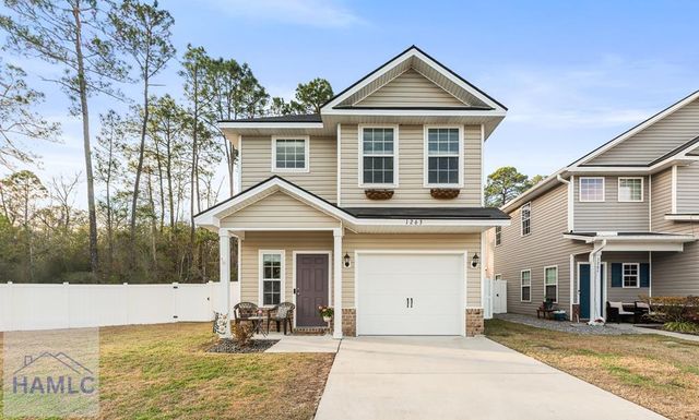 1263 Cypress Fall Cir, Fort Stewart, GA 31313
