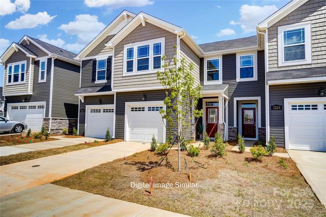 7411 Hodges Meadow Ln, Charlotte, NC 28213