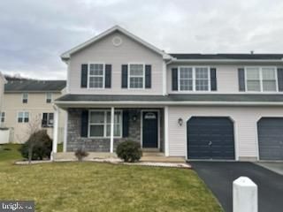 2803 Mannerchor Rd, Temple, PA 19560