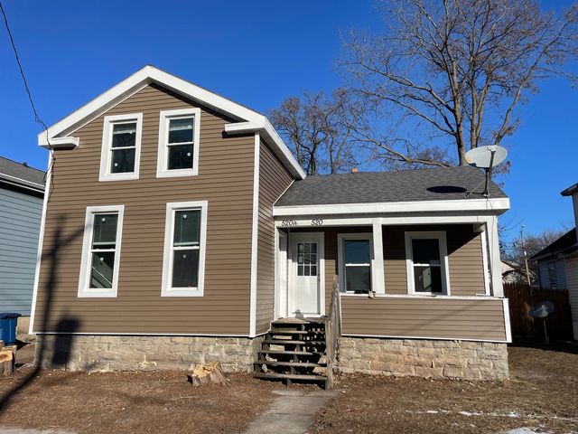 520 Ceape Ave #A, Oshkosh, WI 54901