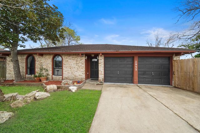 2955 Heritage Colony Dr, Webster, TX 77598