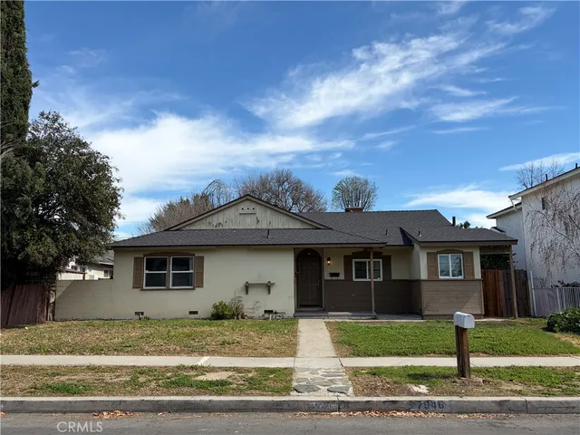 7946 Sunnybrae Ave, Winnetka, CA 91306