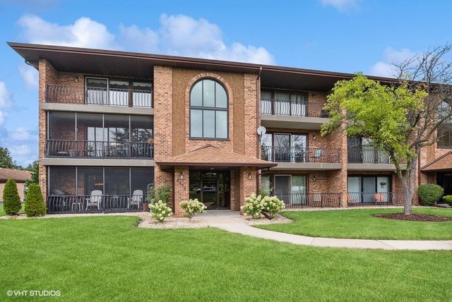 8830 W  140th St #308, Orland Park, IL 60462