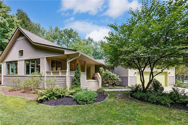 14 Helen Ct, Yellow Springs, OH 45387