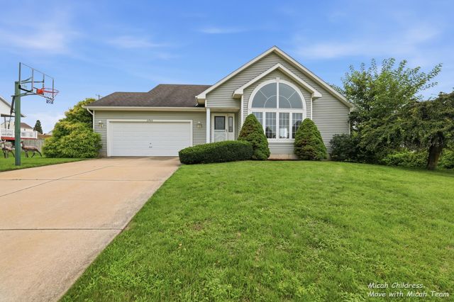 2700 Cape Coral Dr SW, Wyoming, MI 49418