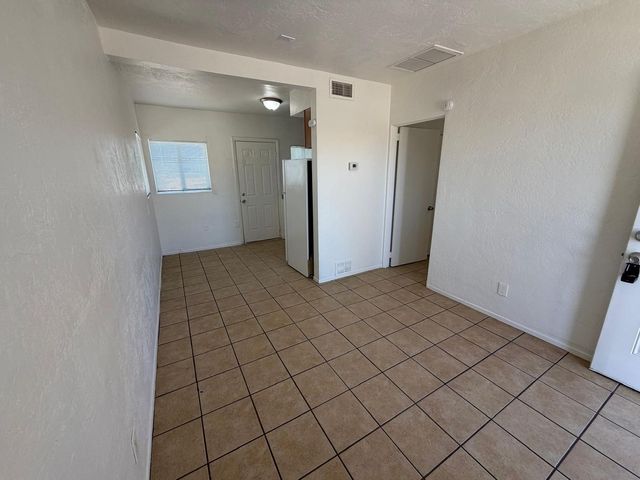 2430 S  5th Ave, Yuma, AZ 85364