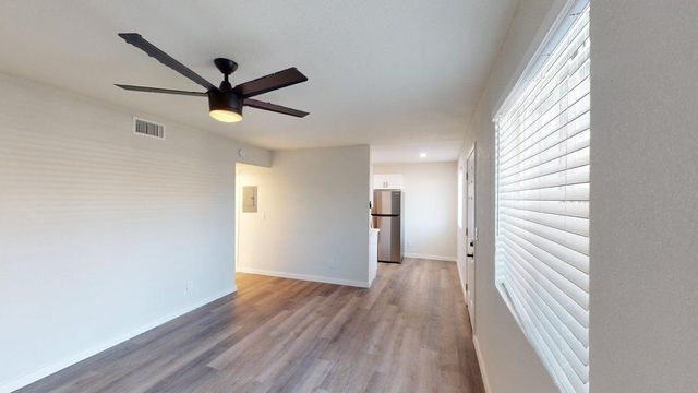 W  Denton Ln, Phoenix, AZ 85015