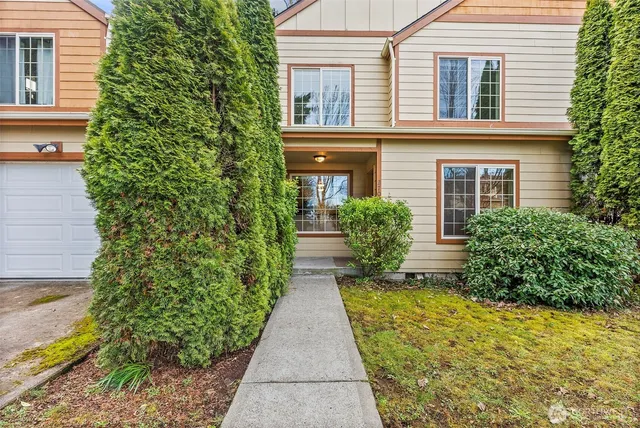 2702 Hidden Springs Loop SE, Olympia, WA 98513