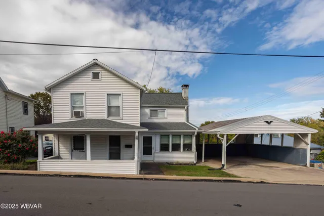 2818 Cochran Ave S, Williamsport, PA 17702