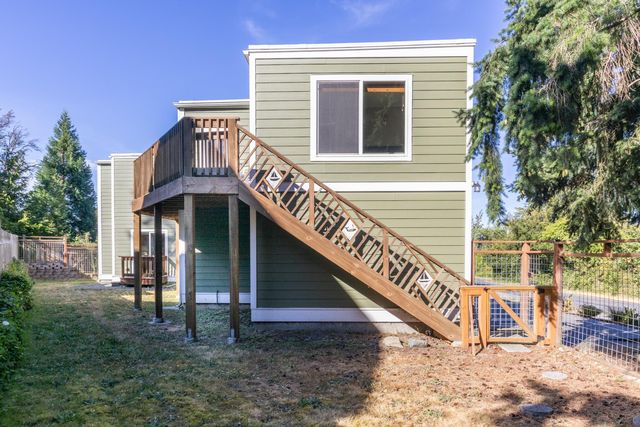 682 Discovery Rd, Pt Townsend, WA 98368