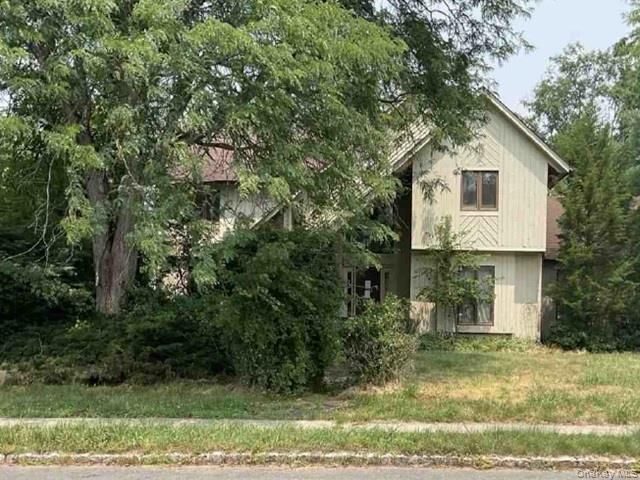 18 Lady Godiva Way, New City, NY 10956