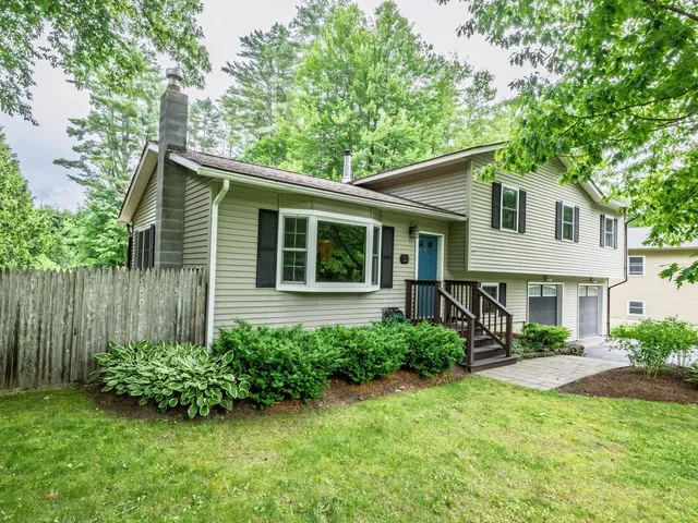 32 Logwood Circle, Essex Jct, VT 05452