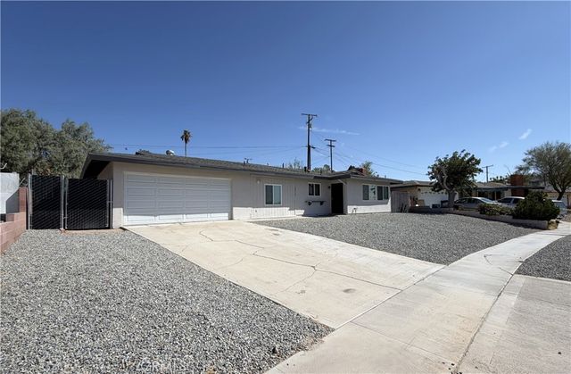 29040 Gabilan St, Barstow, CA 92311