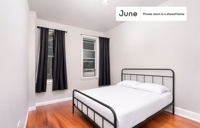 14 Judge St #A, Brooklyn, NY 11211