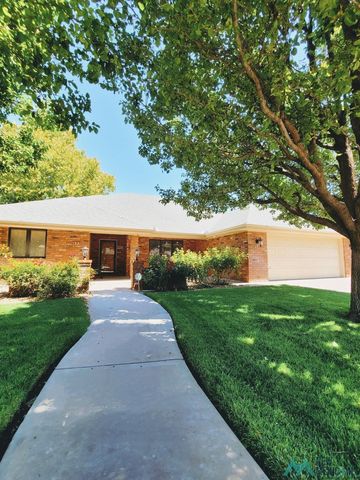 903 Escalante Rd, Roswell, NM 88201