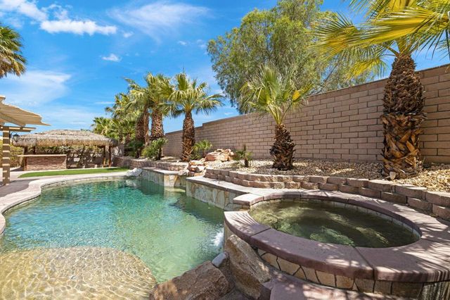 114 Clearwater Way, Rancho Mirage, CA 92270