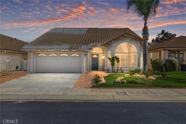 1220 S  Bay Hill Rd, Banning, CA 92220