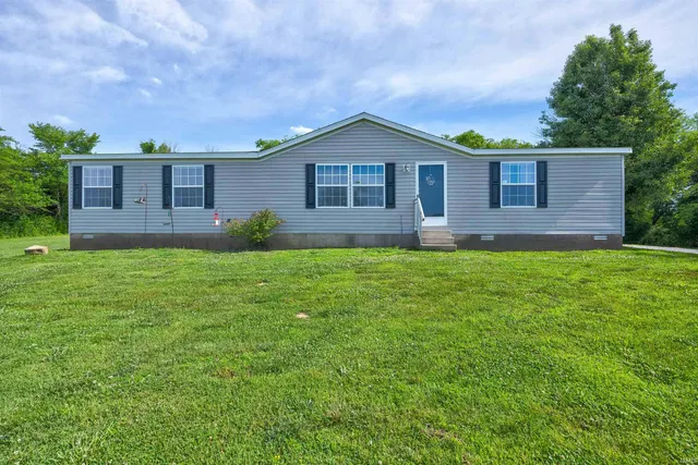 4984 E  200 N, Princeton, IN 47670