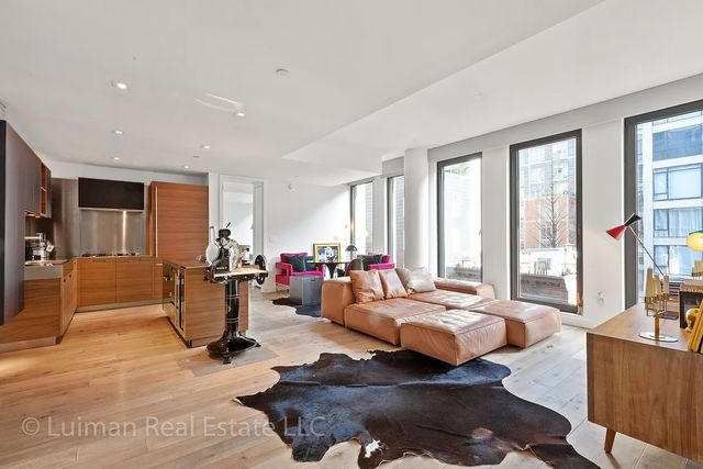 15 Renwick St #702, New York, NY 10013